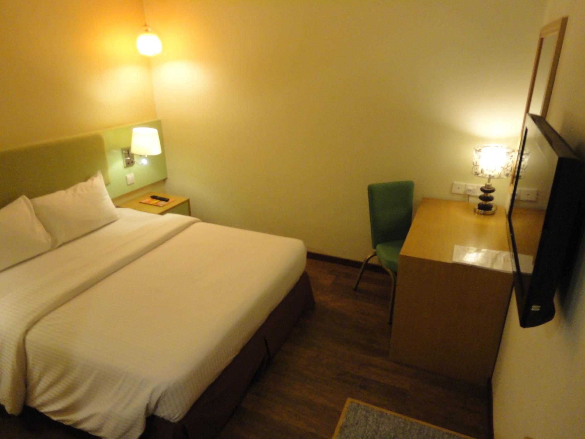 The Pavilion Hotel Sandakan Exterior photo