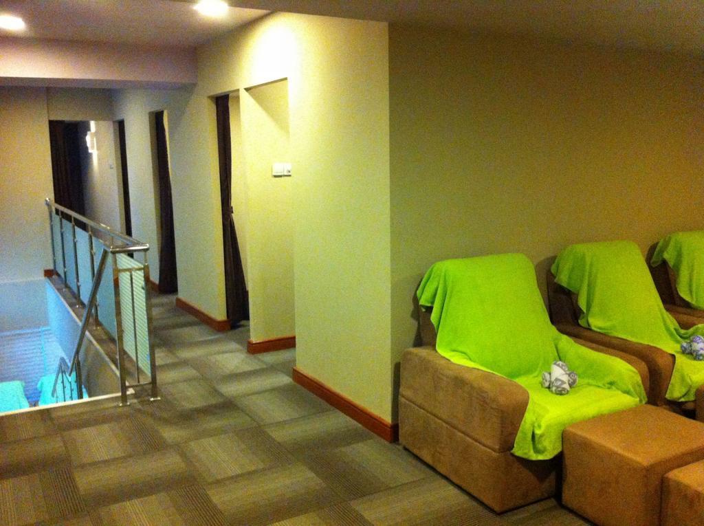 The Pavilion Hotel Sandakan Exterior photo