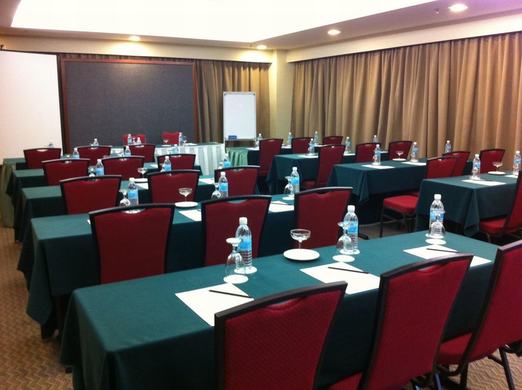 The Pavilion Hotel Sandakan Exterior photo