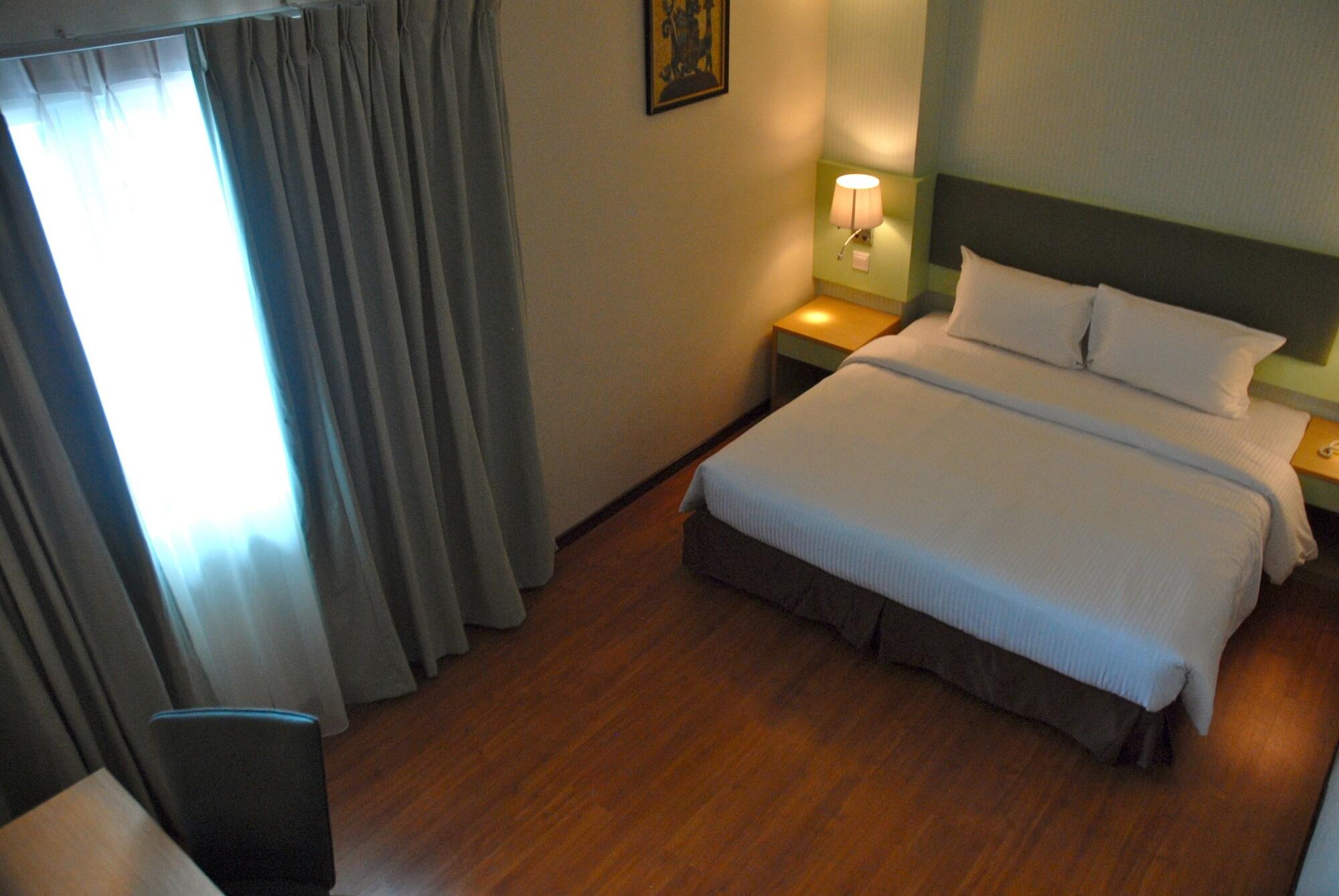 The Pavilion Hotel Sandakan Exterior photo